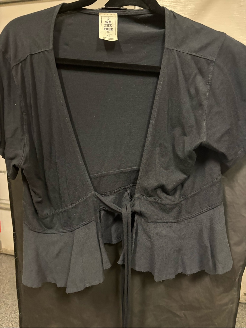 We The Free Women's Black/grey Tie-Front Short Sleeve Top